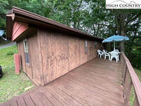 1433 Deep Ford Road, Lansing, NC 28643 photo 1