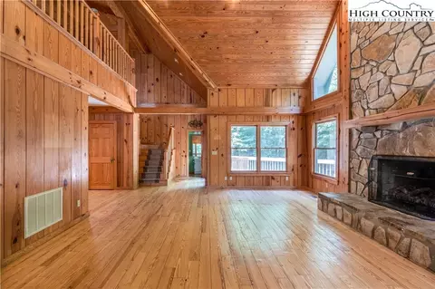 680 Jonathan Dr, Lowgap, NC 27024 photo 6