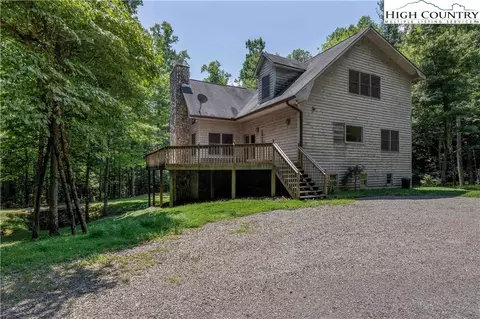 680 Jonathan Dr, Lowgap, NC 27024 photo 4