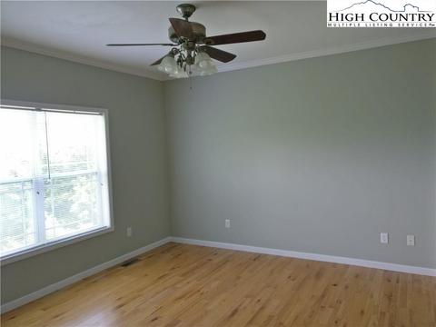 354 Dare Ln, Deep Gap, NC 28618 photo 18