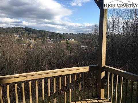 354 Dare Ln, Deep Gap, NC 28618 photo 5