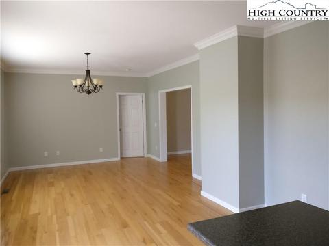 354 Dare Ln, Deep Gap, NC 28618 photo 9