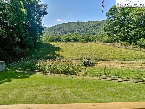 481 Clyde Cornett Rd, Vilas, NC 28692 photo 6