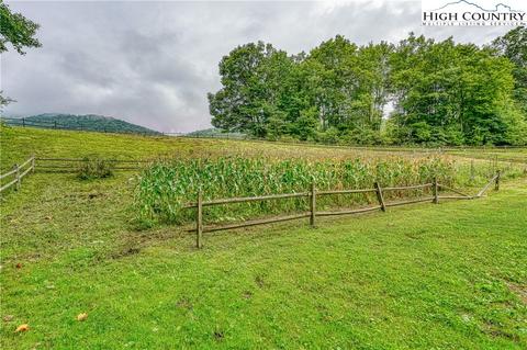 481 Clyde Cornett Rd, Vilas, NC 28692 photo 39