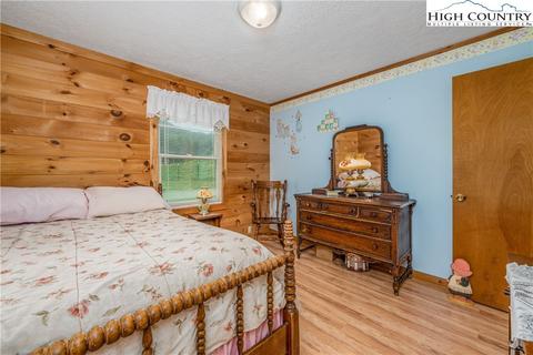 481 Clyde Cornett Rd, Vilas, NC 28692 photo 21