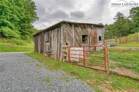 481 Clyde Cornett Rd, Vilas, NC 28692 photo 42