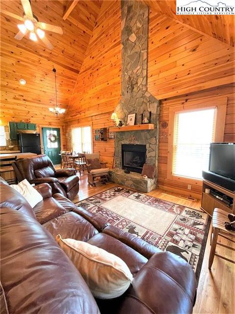 1029 Bill Cooper Rd, Crumpler, NC 28617 photo 18