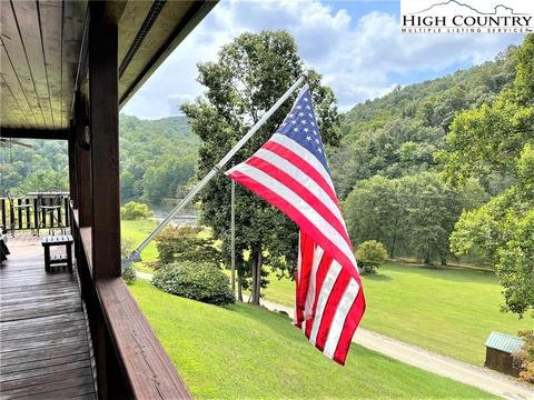 1029 Bill Cooper Rd, Crumpler, NC 28617 photo 12