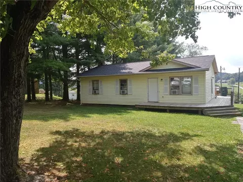 189 Westview Dr, Sparta, NC 28675 photo 1