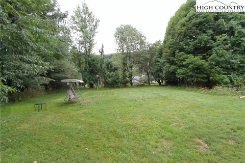200 Spruce St, Boone, NC 28607 photo 2