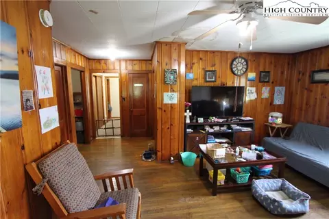200 Spruce St, Boone, NC 28607 photo 10