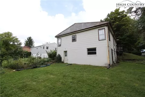 200 Spruce St, Boone, NC 28607 photo 6