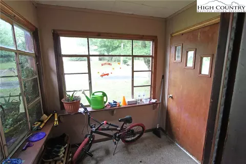 200 Spruce St, Boone, NC 28607 photo 8