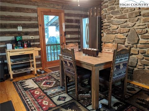 225 Quiet Pl, Todd, NC 28684 photo 15