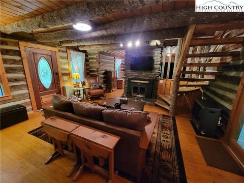 225 Quiet Pl, Todd, NC 28684 photo 3