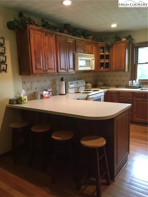 1173 Brown Rd, Sparta, NC 28675 photo 17
