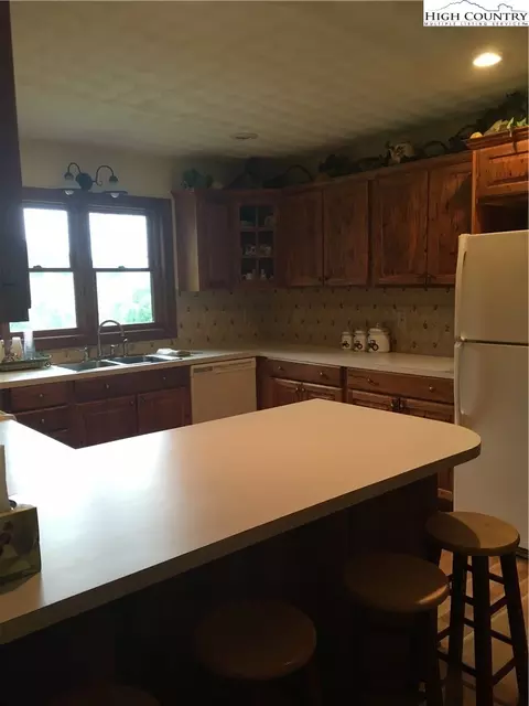 1173 Brown Rd, Sparta, NC 28675 photo 18