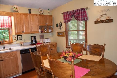 280 Rustic Rd, West Jefferson, NC 28694 photo 16