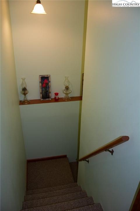 280 Rustic Rd, West Jefferson, NC 28694 photo 22