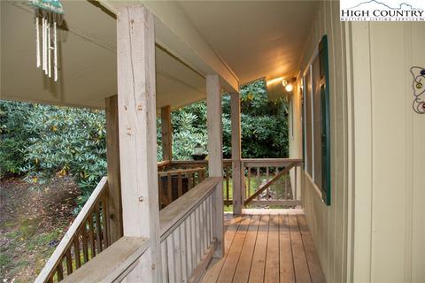 280 Rustic Rd, West Jefferson, NC 28694 photo 6