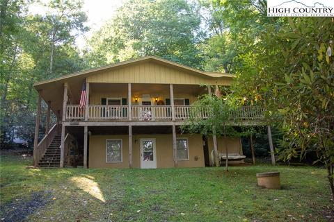 280 Rustic Rd, West Jefferson, NC 28694 photo 2