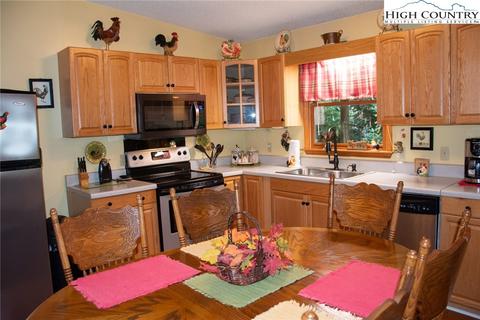 280 Rustic Rd, West Jefferson, NC 28694 photo 15