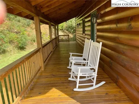 342 Elk Summit Dr, Todd, NC 28684 photo 4
