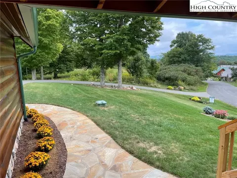 342 Elk Summit Dr, Todd, NC 28684 photo 2