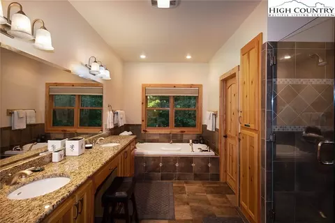 615 Fox Cove Rd, Ferguson, NC 28624 photo 14