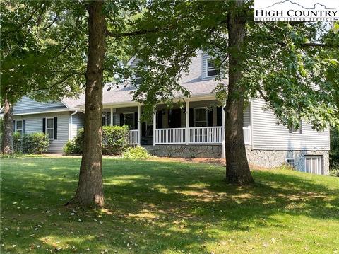 263 Logans Way, Sparta, NC 28675 photo 2