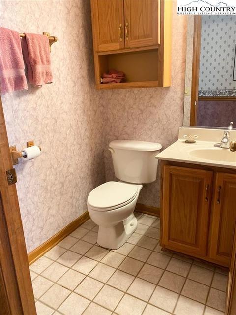 263 Logans Way, Sparta, NC 28675 photo 17