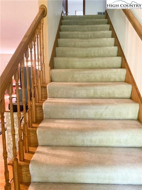 263 Logans Way, Sparta, NC 28675 photo 11