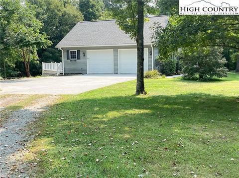 263 Logans Way, Sparta, NC 28675 photo 3