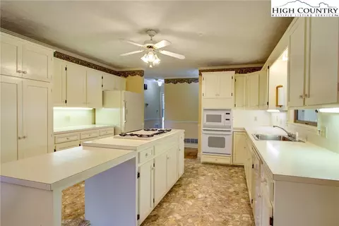 155 River Bend Rd, Sparta, NC 28675 photo 16
