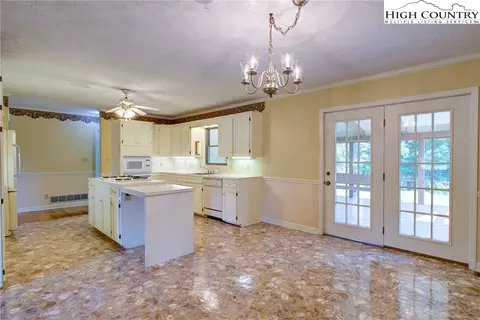 155 River Bend Rd, Sparta, NC 28675 photo 15