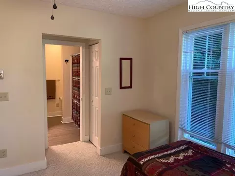1355 Seven Devils Rd #301, Seven Devils, NC 28604 photo 10
