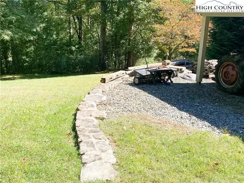 928 White Pine Dr, Ennice, NC 28623 photo 28
