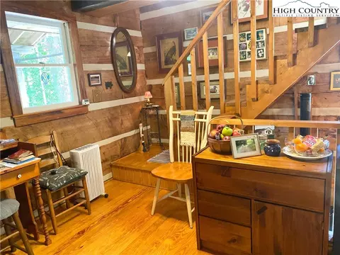 928 White Pine Dr, Ennice, NC 28623 photo 17