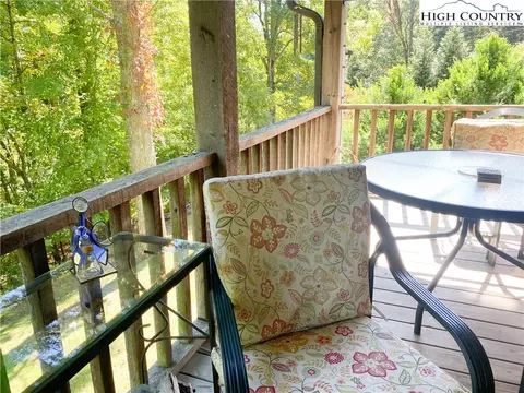 928 White Pine Dr, Ennice, NC 28623 photo 15