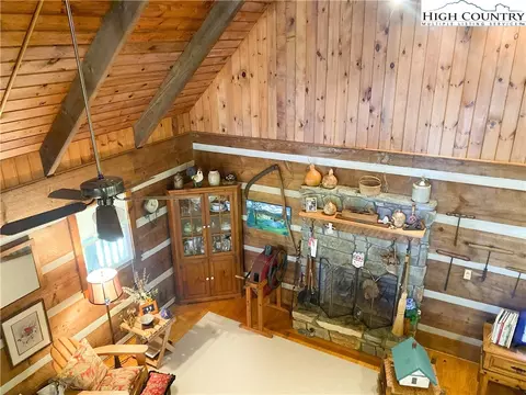 928 White Pine Dr, Ennice, NC 28623 photo 9