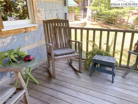 928 White Pine Dr, Ennice, NC 28623 photo 14