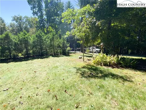 928 White Pine Dr, Ennice, NC 28623 photo 35