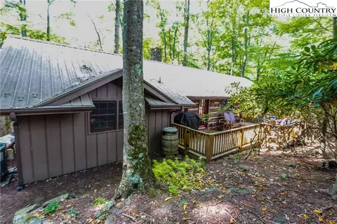 177 Quiet Pl, Todd, NC 28684 photo 9