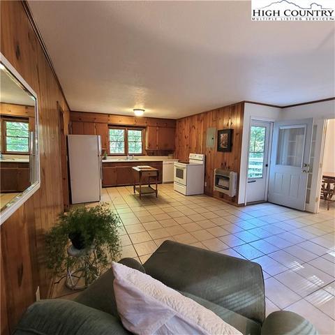 220 Bradley, Boone, NC 28607 photo 8
