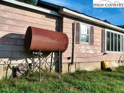 455 Monroe Miller Rd, Lansing, NC 28643 photo 14