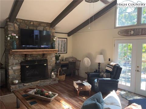 1340 Skyland Dr, Seven Devils, NC 28604 photo 11