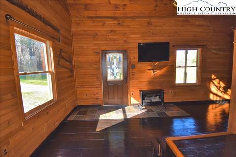 764 Konnarock Rd, Damascus, VA 24236 photo 12