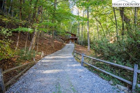 170 Trout Lake Rd, Deep Gap, NC 28618 photo 2