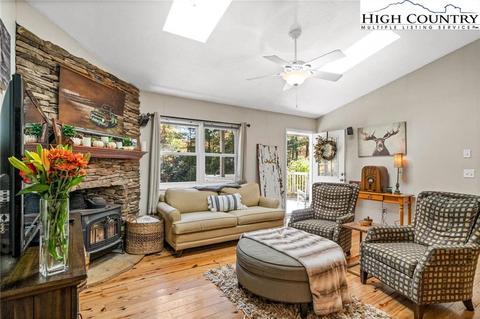 151 Foxwood Ests, Boone, NC 28607 photo 13
