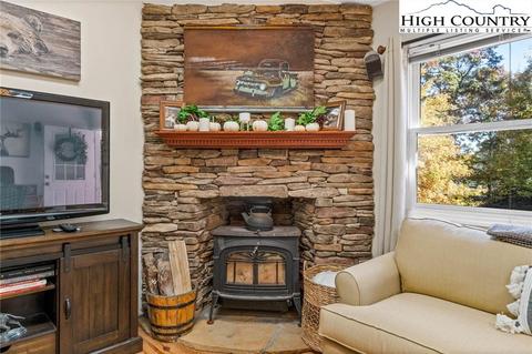 151 Foxwood Ests, Boone, NC 28607 photo 12